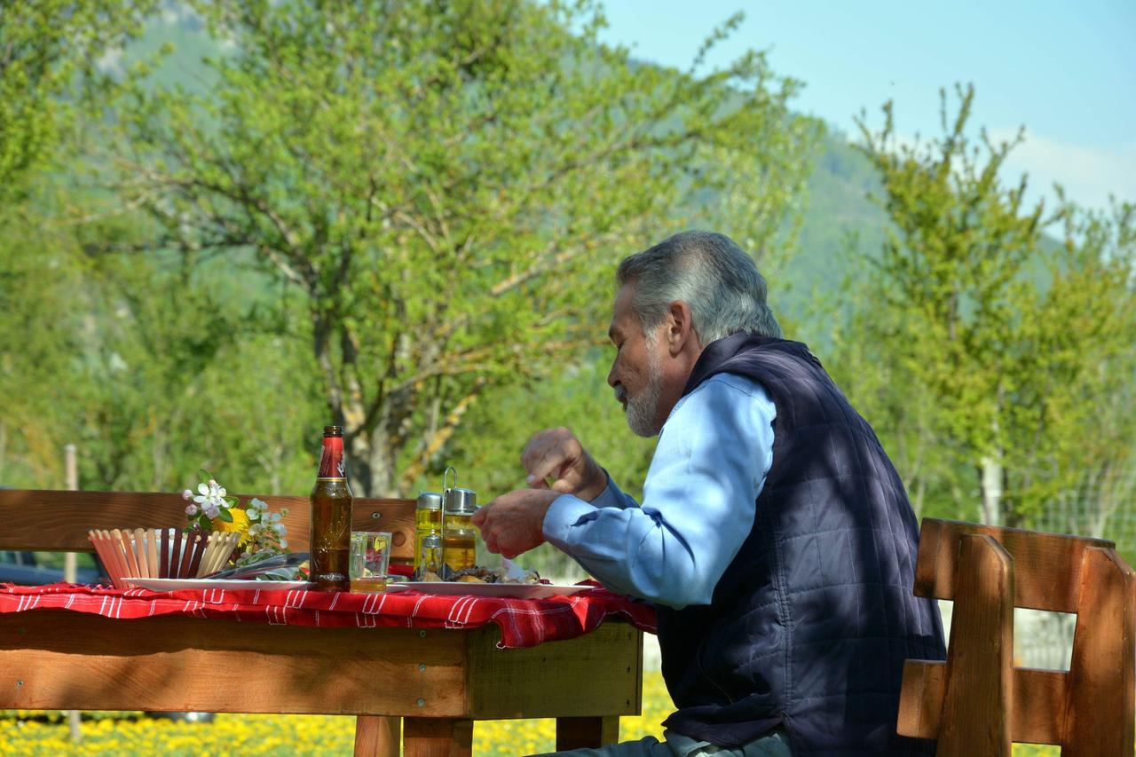 Peraj Guesthouse Vermosh Luaran gambar